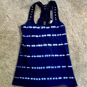 VENUS CUTE TOP WITH RHINESTONES